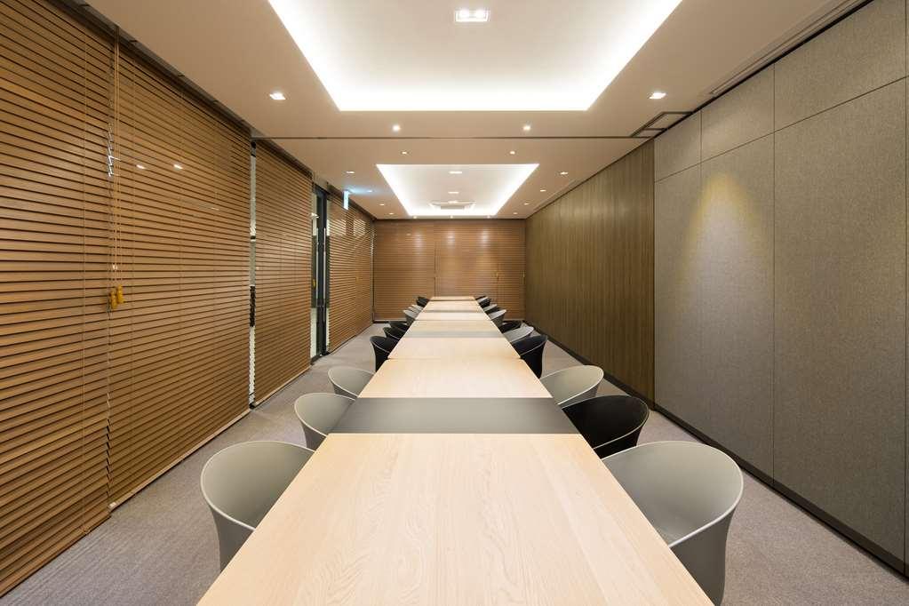 Orakai Cheonggyesan Hotel, BW Premier Collection Seoul Faciliteter billede