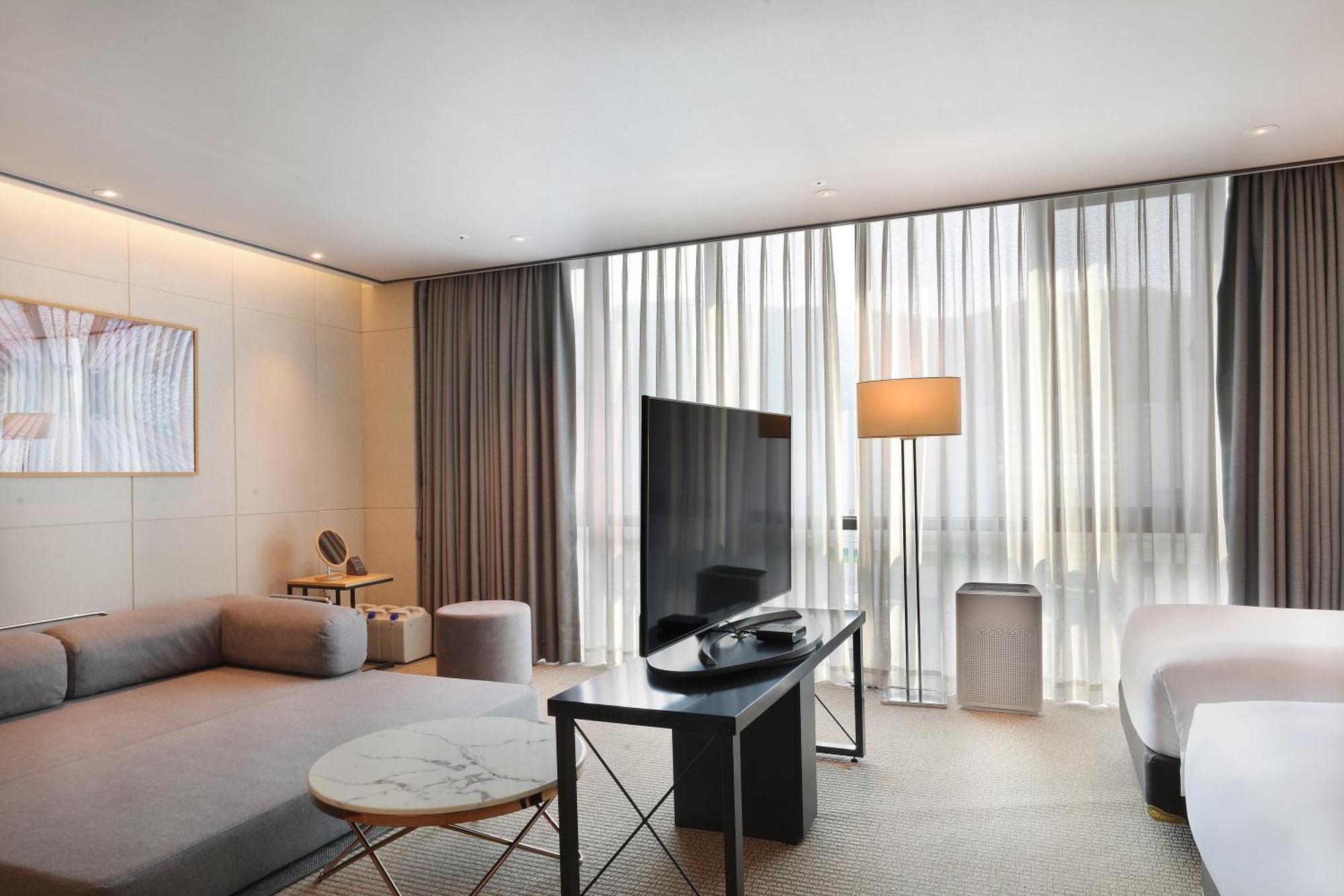 Orakai Cheonggyesan Hotel, BW Premier Collection Seoul Eksteriør billede