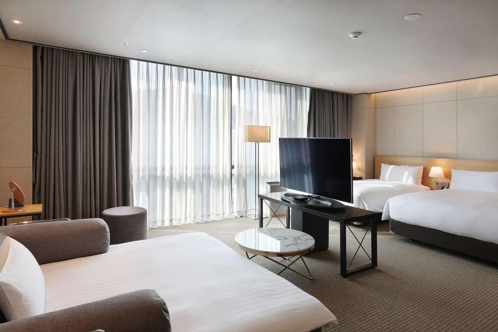 Orakai Cheonggyesan Hotel, BW Premier Collection Seoul Værelse billede